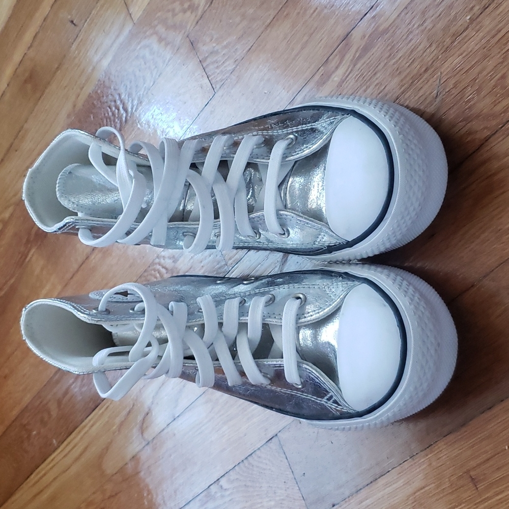 Platform Converse